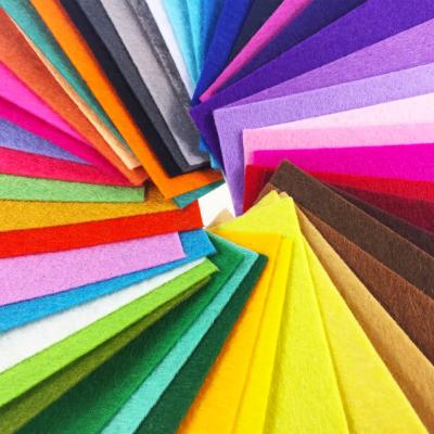 China Sustainable Wholesale Polyester Felt 2mm And Eco Felt Non Woven Fabric for sale