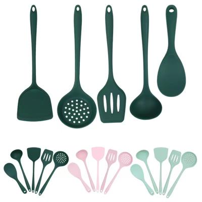 China 5Pieces Amazon Viable Kitchen Cooking Tool Silicone Kitchen Utensil Set Silicone Soup Spoon Colander Kitchenware Set for sale