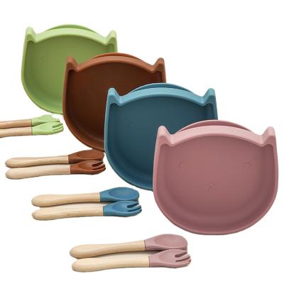 China Sustainable Wholesale Kids Dinnerware Set With Silicone Fork Spoon With Wooden Handle For Luxury Dining Dishes Set for sale