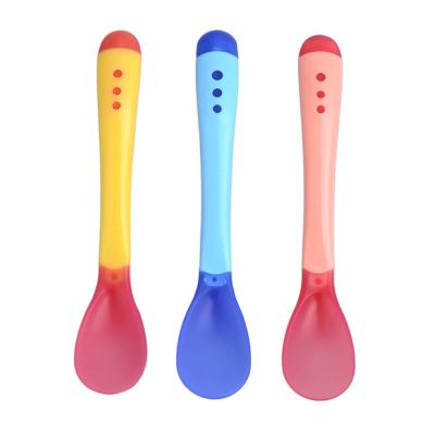 China Viable BPA Free Color Changing Children Feeding Spoon Feeder Set Silicone Spoon And Fork Baby for sale