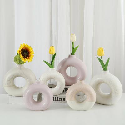 China New modern Nordic donut creative gift home decoration ceramic flower vase for office living room decoration for sale