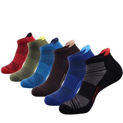 China Hot Selling Low Cut Cotton QUICK DRY Non Slip Sports Men Running Sneaker Socks for sale