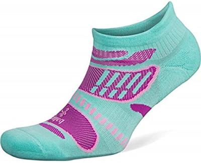 China 2021 QUICK DRY Sneaker High Quality Cotton Non Slip Sport Women Running Socks for sale