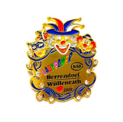 China carnival pins ,trading pin , pin gallery, photo etched enamel badge for sale