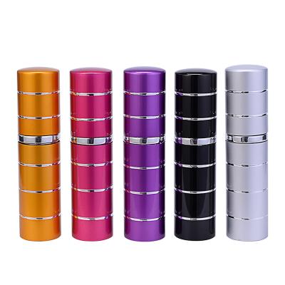 China Refillable Different Design Spray Bottle Glass Round Perfume Bottles for sale