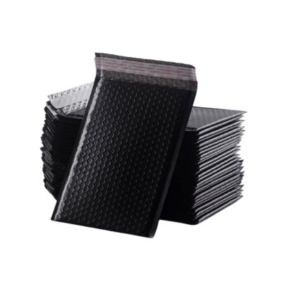 China Low MOQ Poly Matte Black Bubble Mailer Padded Envelopes Waterproof and Drop Proof Bag Shipping Packaging for sale