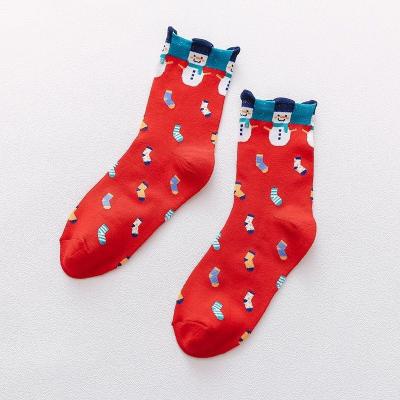 China QUICK DRY Custom Women Christmas Logo 3D Cute Cartoons Animals Penguing Snowman Fashion Winter Socks for sale