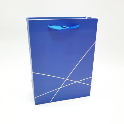 China L Recyclable Wholesale Luxury Shopping Gift Ribbon Handle Design Kraft Paper Bag for sale