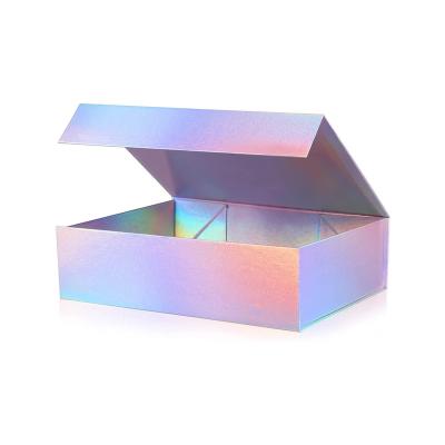 China Magnetic color buckle packing box the best-selling gift box in 2022 is used for packing clothes, gifts, mother's gifts and girlfriend's gifts for sale