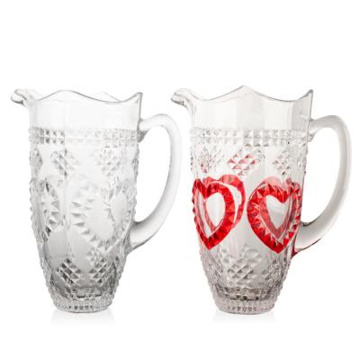 China Glassware Wedding Viable Jug No Lid Water Juice Jug Pitcher Love Heart Decoration 1580ml for sale