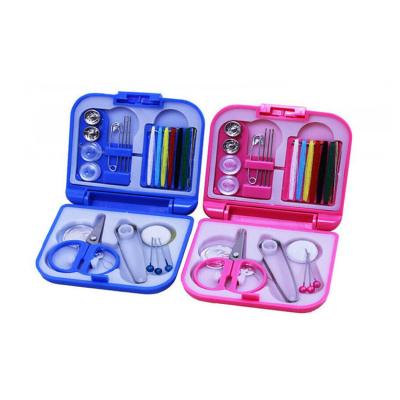 China Wholesale Needle Set Household Box Portable Multicolor Moving Plastic Sewing Set Mini With Accessories Boed Gift Set 7*6.5*2cm for sale