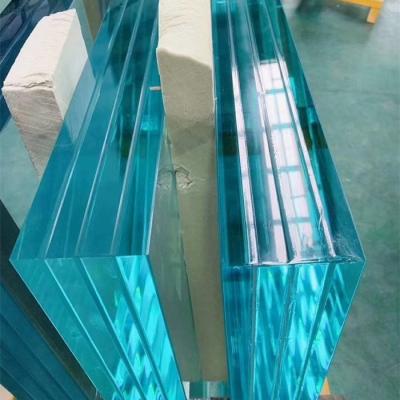 China 25mm 32mm 36mm 40mm low iron stained 50mm clear shatter proof safe shatterproof laminated stained glass windows with good price for sale