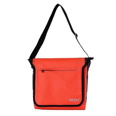 China Messenger Bag Waterproof Laptop Style School Bag Waterproof Custom Shoulder Bag for sale