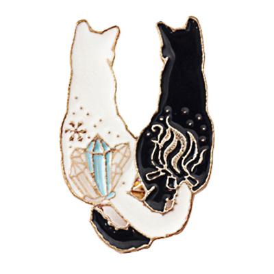 China Customized Cat Enamel Pin Charm Black White Lapel Pin For Backpack Cartoon Cat Enamel Lapel Pin Good Luck for sale