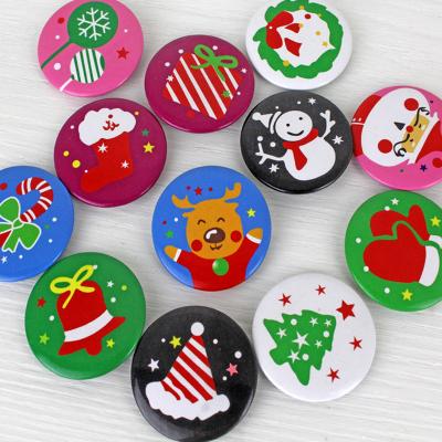 China Custom Made Custom Badge Europe New Tin Button Christmas Round Badge Pin For Promotional Pin Button for sale