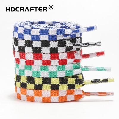 China HDCRAFTER Flat Factory Wholesale Creative 8mm Trellis Two Color Polyester Flat Laces for sale