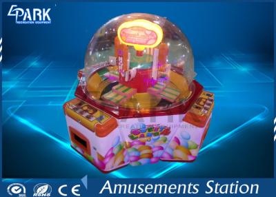 China Sweet Land Candy Claw Machine / Coin Operated Game Machines For Children Amusement Park for sale