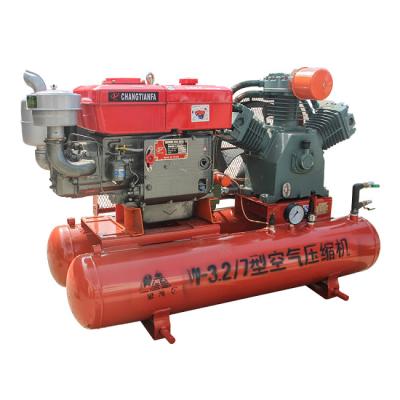 China Aceite portátil a diesel menos 25hp 7bar compresor de aire neumático de 100 PSI para la perforación de perforación en venta