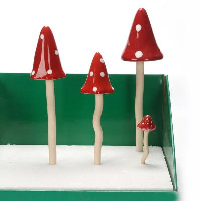 China Folk Art Folk Christmas Preferential Wholesale Mushroom Shape Art Decoration Christmas Drnaments For for sale