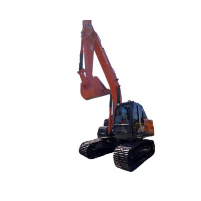 China cheap Hitachi EX200 crawler excavator, Second hand Hitachi 20 tons crawler digger in perfect condition 0.91mÂ³ for sale