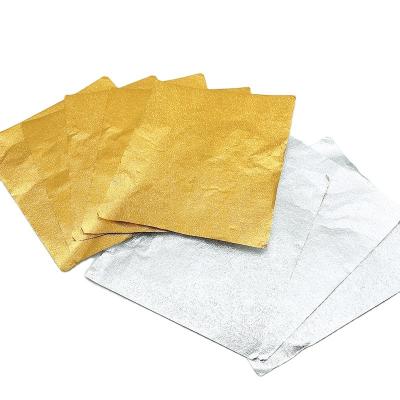 China Food Gold Glitter Lacquered Heat Seal Aluminum Foil For Chocolate Wrapping for sale