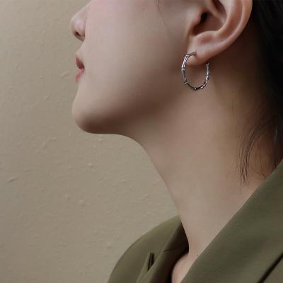 China 2022 new design FASHIONABLE simple youth circle 18K gold plated stainless steel accessories stud earring for sale