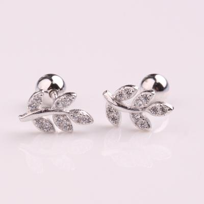 China FASHIONABLE S925 Leaf Earring Helix Hardware Test Stand High Quality Silver Cartilage for sale