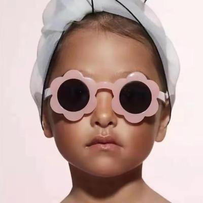 China Sports Sunglasses Flower Jelly Fashionable Glasses Cute Child Colorful Transparent Sunglasses New Kids Sunglasses Sunflower for sale