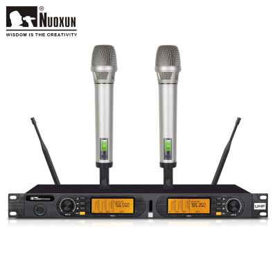 China Handheld Microphone UHF Dual Channel Wireless Microphone for sale