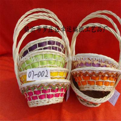 China Viable Colorful Wicker Flat Flower Basket, Christmas Gift Baskets for sale