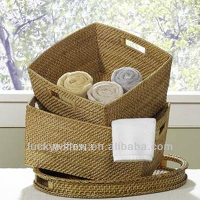 China Sustainable Wholesale Cheaper Water Grass Basket And Raffia Basket And Straw Basket for sale