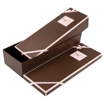 China Recycled Cardboard Luxury Materials Rose Boxes Flower Packaging Valentine's Day Handmade Flower Gift Box Packaging for sale