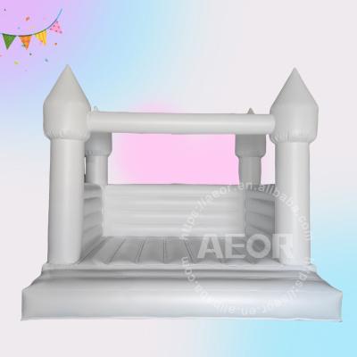 China Inflatable White Bounce House Wedding Bouncy House Outdoor Jump House for sale