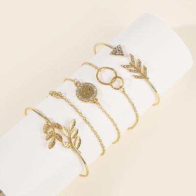 China Fashion Jewelry Casual/Sporty Bracelet Set Of 5 Personality Diamond Circle Leaf Arrow Opening Adjustable Bracelet for sale