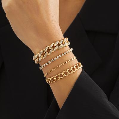 China Fashion Casual/Sporty Women's Retro Simple Snake Bone Chain Bracelet Personality Diamond Bracelet Jewelry Set for sale