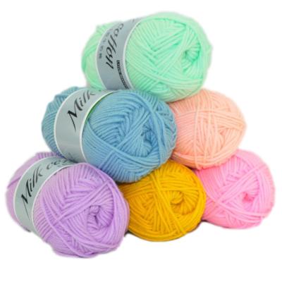 China Knitting Yarn OEM Brands Hot Sale Chinese Soft 5ply Milk Cotton Yarn For Hand Knitting for sale