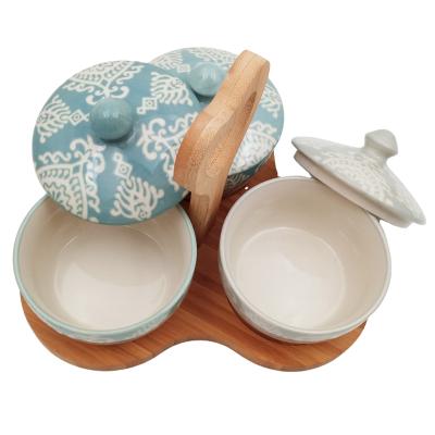 China Sustainable Ceramic Serving Dish Snack Bowls White Ceramic Cake Snack Dish Set With Bamboo for sale