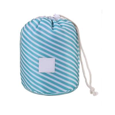 China Fashion Customized Drawstring Girls' Nylon Travel Cosmetic Bag Large Toiletries Storage Bag Women's Cosmetic Bag for sale