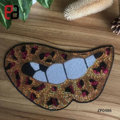 China Eco-Friendly Leopard Sequins Mouth Lips Patch To Sew On/Iron On Stickers Embroidery Patch Clothing Accessories for sale