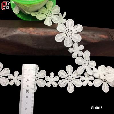 China Water Soluble Guipure Lace Trimming 100% Polyester Tied Border Lace Trim Embroidery Lace Trimming for sale