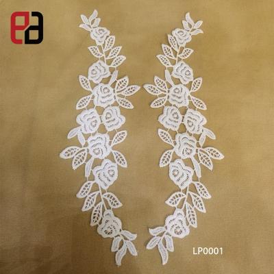 China Water Soluble Crafted A Pair Of Guipure Collar Lace Appliques Bridal Tulle Lace Floral Patterns for sale