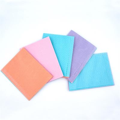 China Waterproof Disposable Dental Bibs for Dentist/Medical Use Myk_001 for sale