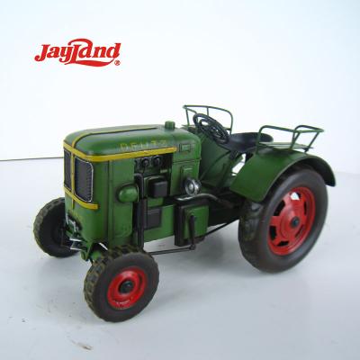 China Handmade tractor metal craft gift of shop decoration and decoration models for sale