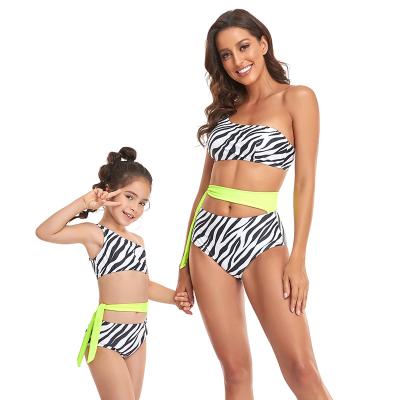 China 2022 QUICK DRY New Have Babies Bikini Toddler Kids Designers Children Swimsuit Mom and Daughter Current Family Matching Swimwear à venda