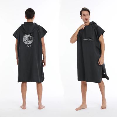 中国 2022 New Compressed Beach Towel Surf Adult Changing Long Robe Outdoor Hooded Towel Poncho Swimming Custom Beach Surfing 販売のため