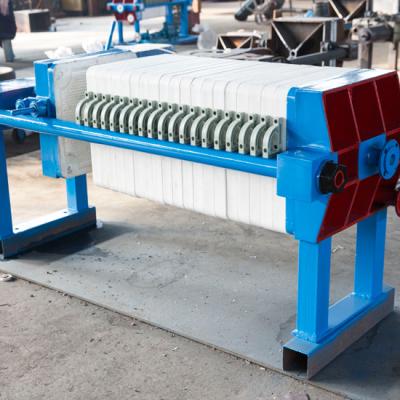 China Sewage dewatering box filter press supplied by Minghua factory has good solid-liquid separation effect and guaranteed quality for sale