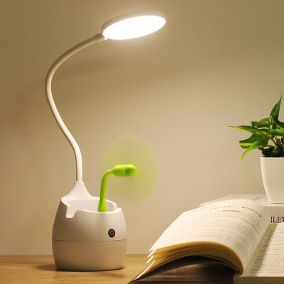 China 2021 Newest Style Multifunctional Modern Led Pen Holder Charging Desk Lamp for sale