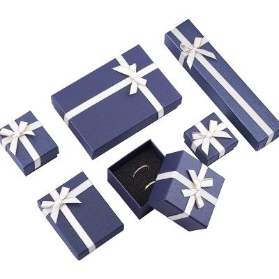 China Recyclable Custom Luxury Cardboard Wedding Anniversary Valentine's Day Jewelry Gift Box for sale