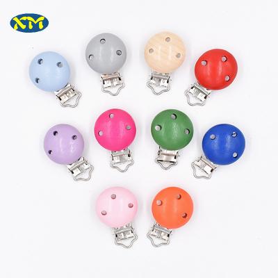 China BPA Free DIY Baby Teething Accessories Metal Wood Material Pacifier Clip for sale