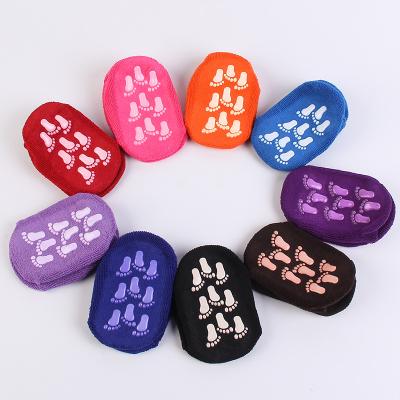 China Wholesale HJ-Lin-Z-4 Antibacterial Prevent Skid Bottom Candy Colored Grip Baby Socks for sale